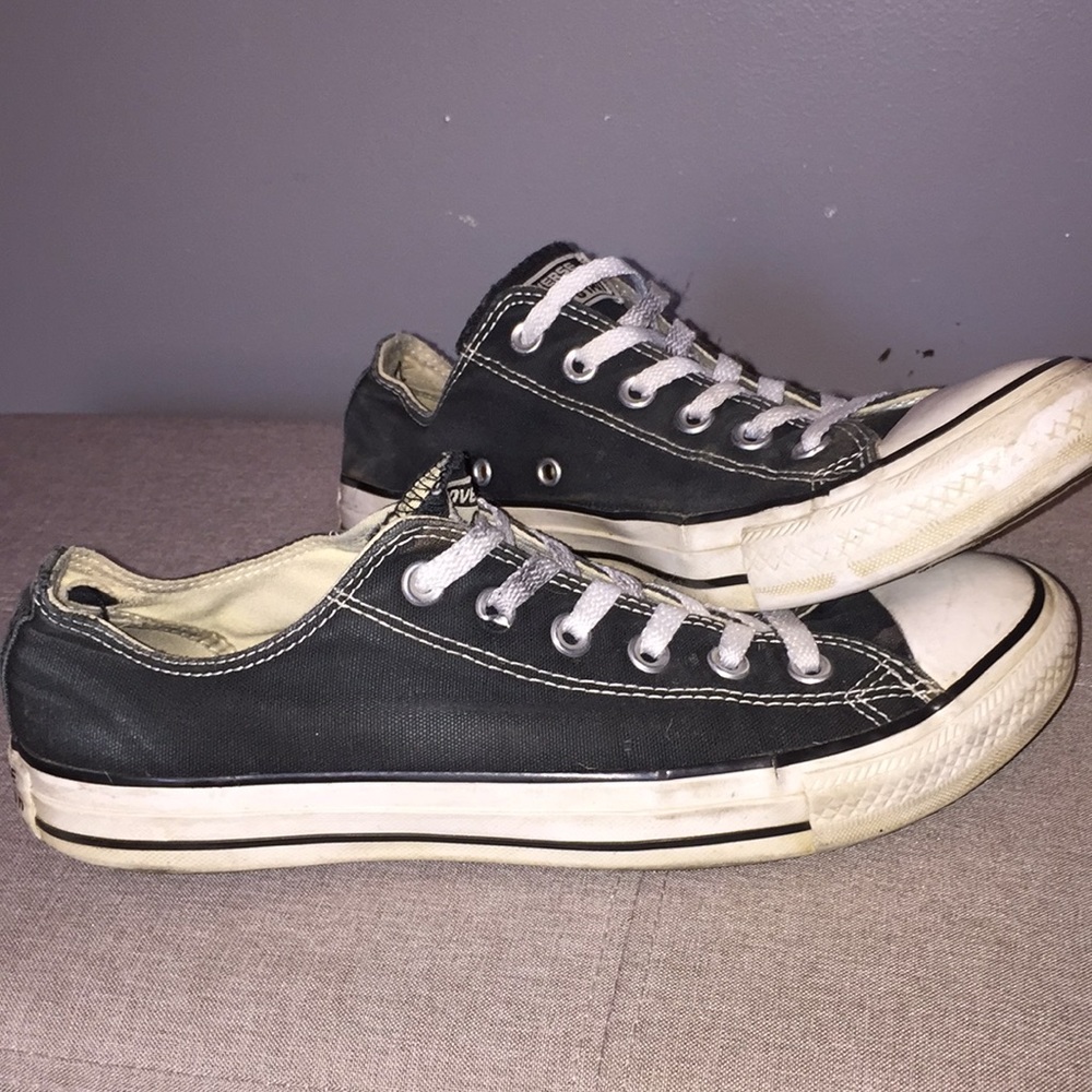 Black converse
